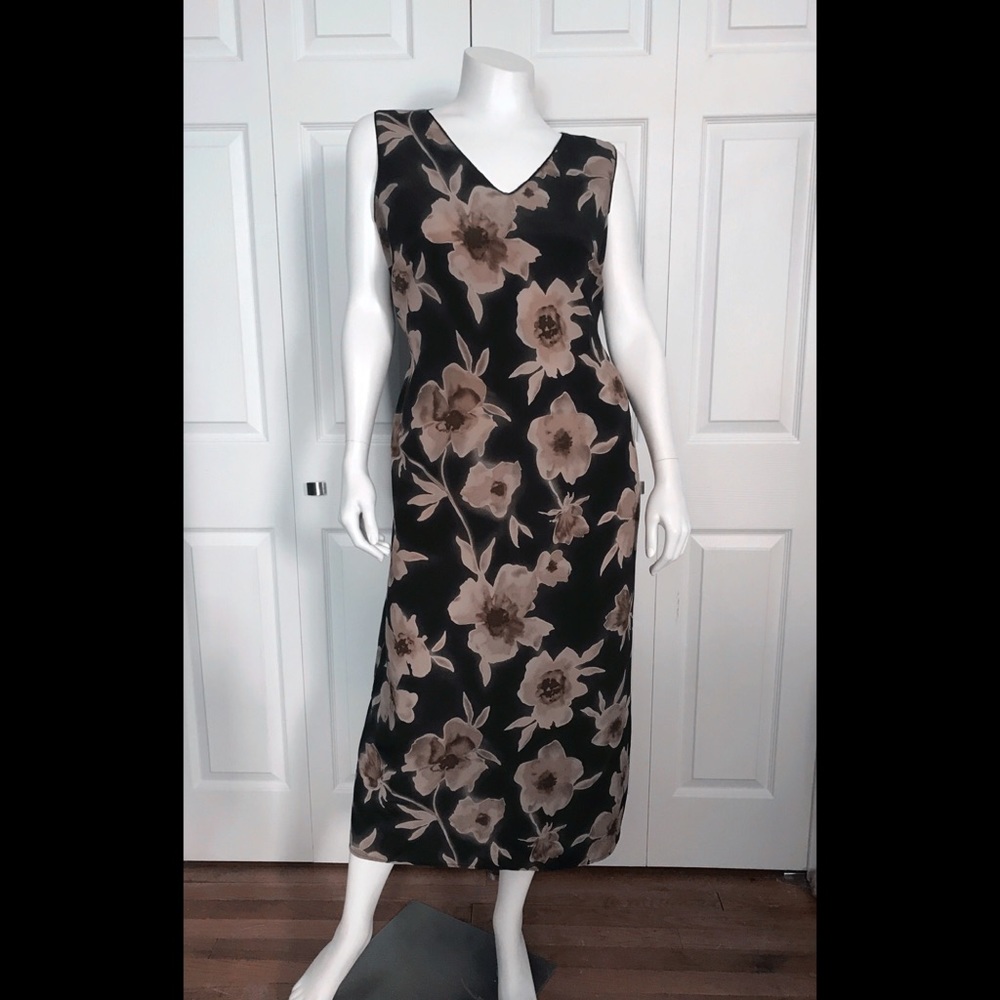 Beautiful Summer Sleeveless Dress Size 2X